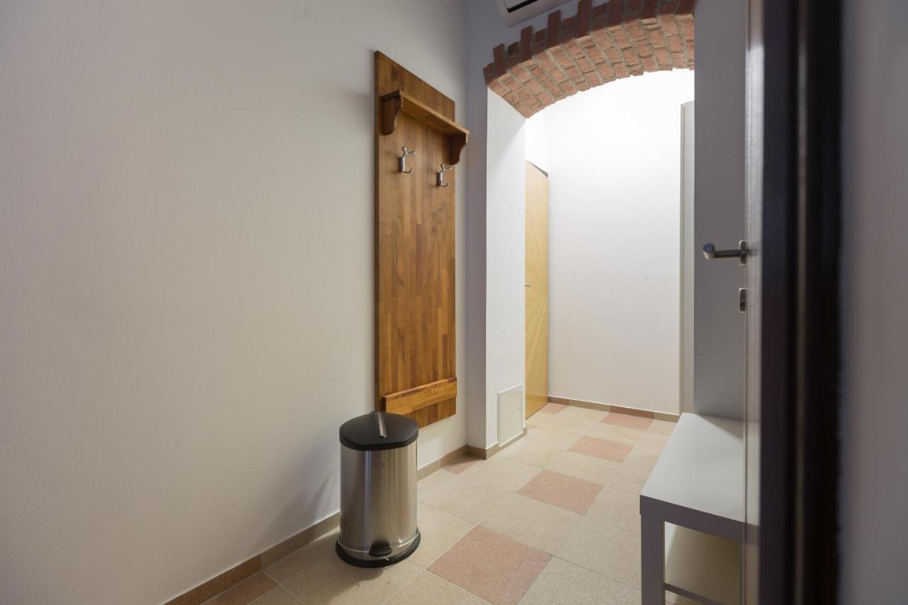 Apartment Palace By Zgrent Zagreb