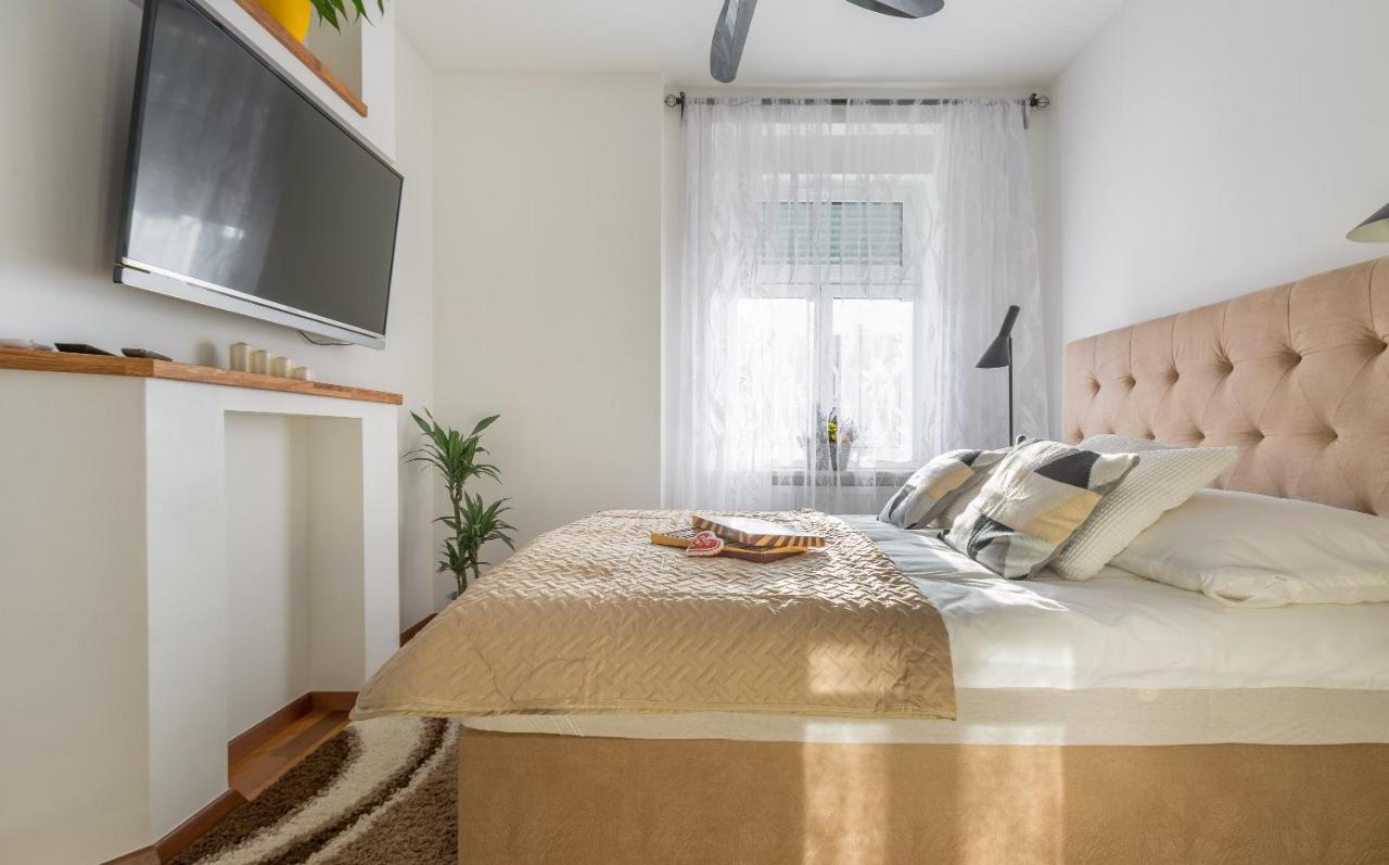 Palace By Zgrent Apartment *